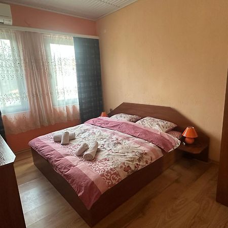 Guesthouse Zornitsa Hisarya Ngoại thất bức ảnh
